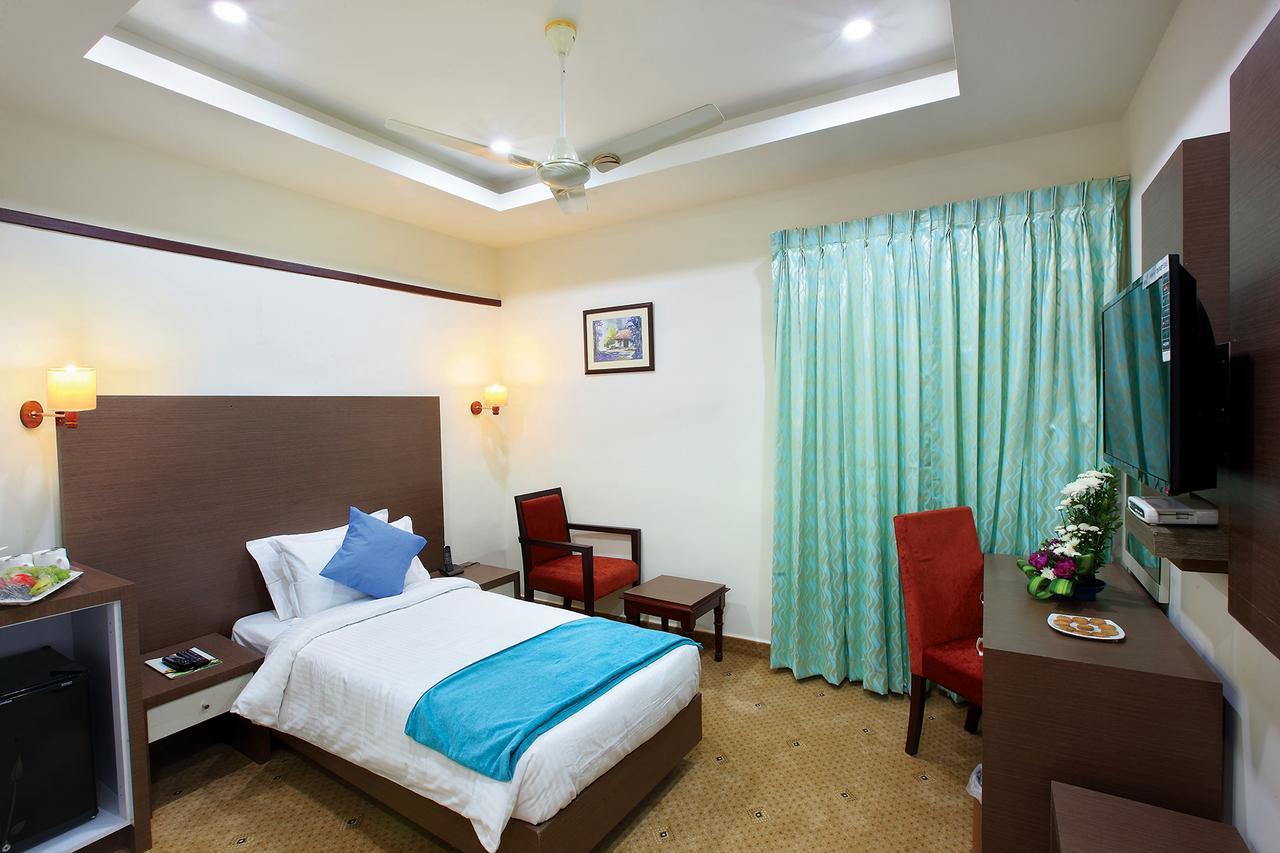 Joyees Residency Hotel Kottayam Luaran gambar